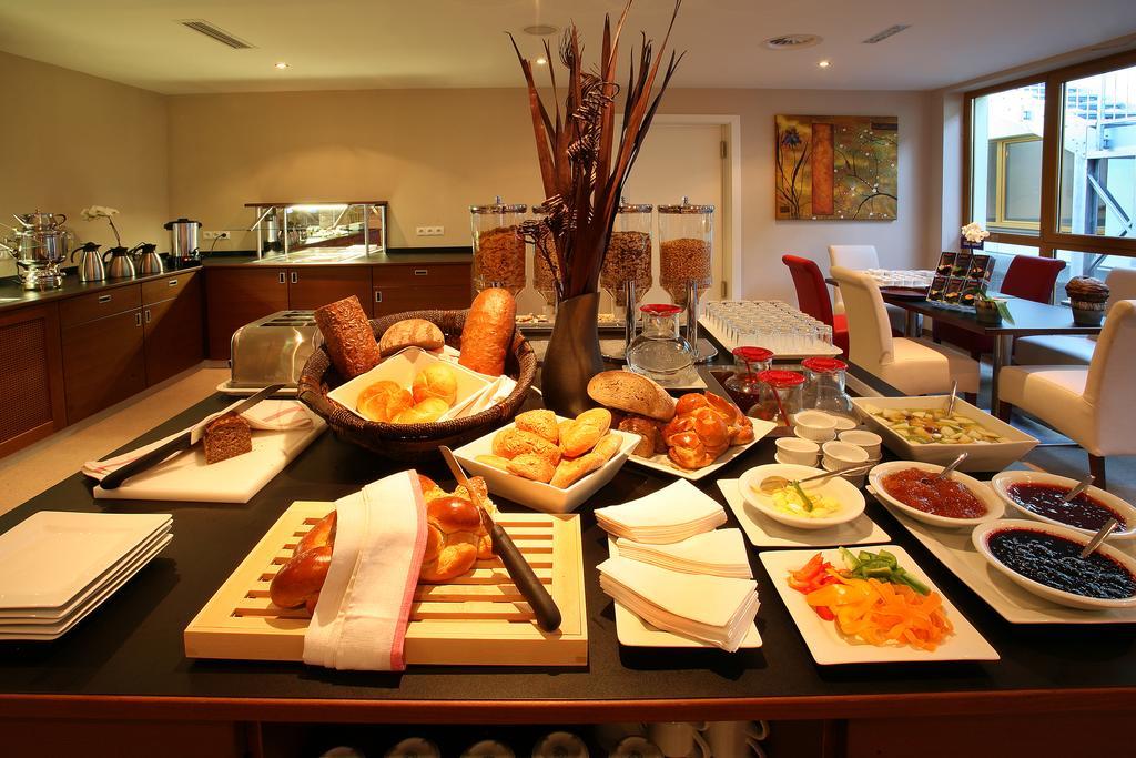 Banyan Hotel Санкт Антон ам Арлберг Екстериор снимка